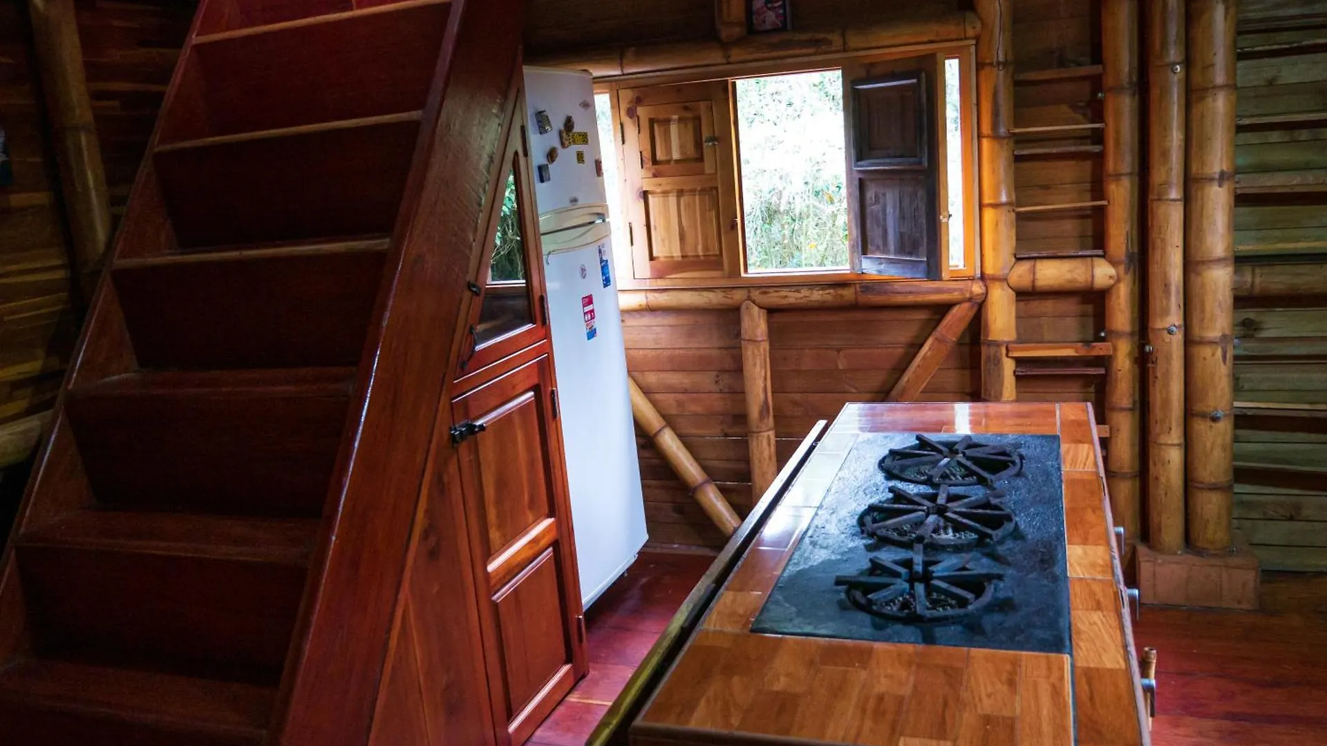 Daire Amplia Casa Campestre En Santa Elena Cerca A Medellin - Cabana Aru